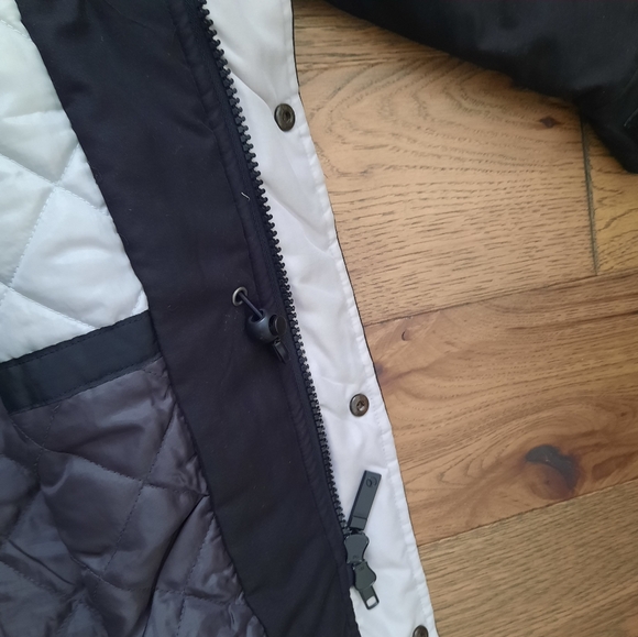 Mercedes Benz Padded 3/4 Length Jacket - Picture 10 of 14